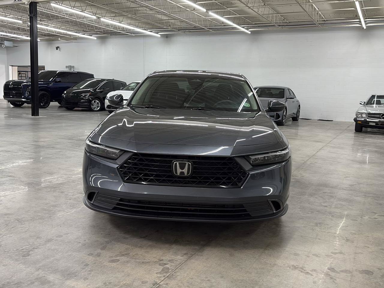 Used 2023 Honda Accord EX image 3