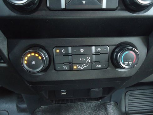 Used 2022 Ford F350 XL w/ Power Equipment Group image 14