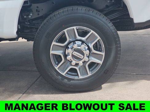New 2026 Ford F350 Lariat w/ Lariat Premium Package AWD/4WD image 18