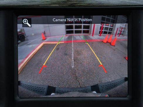 Used 2019 RAM 1500 Laramie image 55