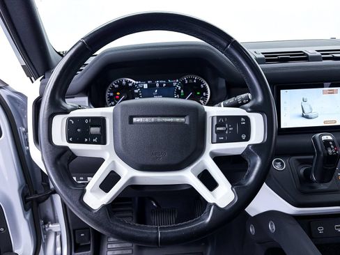 Used 2023 Land Rover Defender 110 SE AWD/4WD image 52