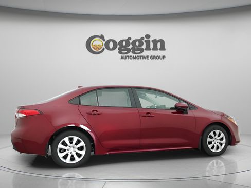 Certified 2026 Toyota Corolla LE FWD image 26