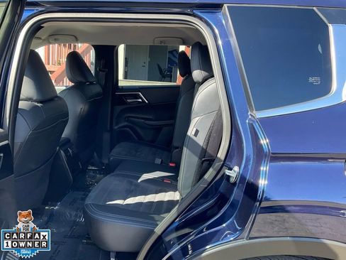 Used 2024 Mitsubishi Outlander SE image 7