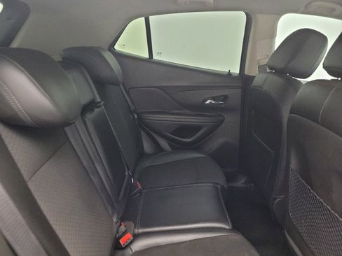 Used 2020 Buick Encore Preferred FWD image 19