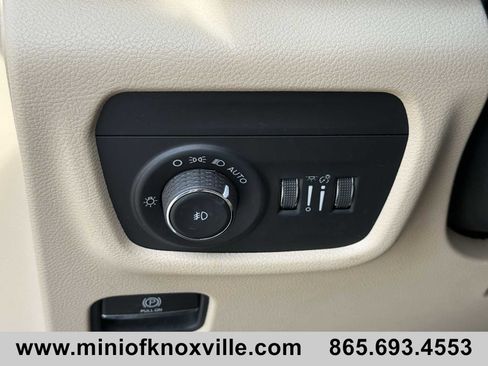 Used 2021 Jeep Grand Cherokee L Limited w/ Trailer Tow Group (B) image 25