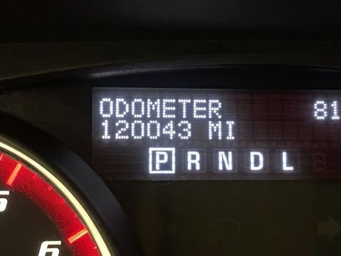 Used 2011 GMC Acadia SLT AWD/4WD image 30