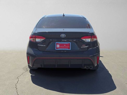 Certified 2023 Toyota Corolla SE w/ SE Package AWD/4WD image 4