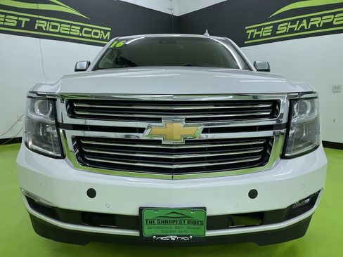 Used 2016 Chevrolet Suburban LTZ image 3