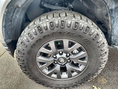 Used 2023 Toyota Tacoma SR5 image 19