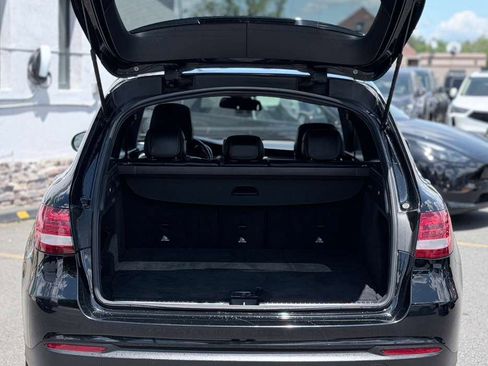 Used 2017 Mercedes-Benz GLC 300 4MATIC image 12