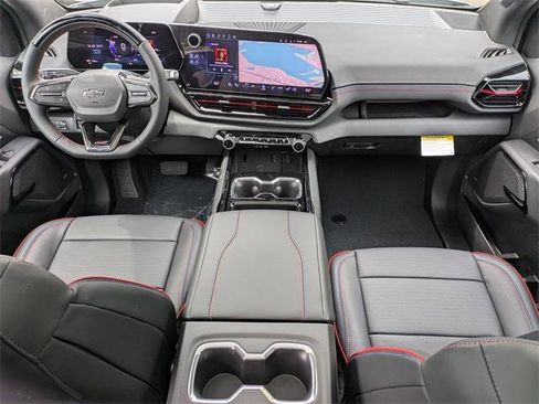 New 2025 Chevrolet Silverado EV RST image 25