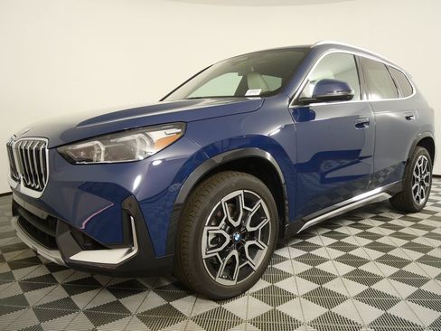 Used 2026 BMW X1 xDrive28i w/ Technology Package image 8