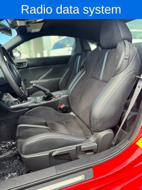 Used 2024 Toyota GR86 Premium RWD image 13