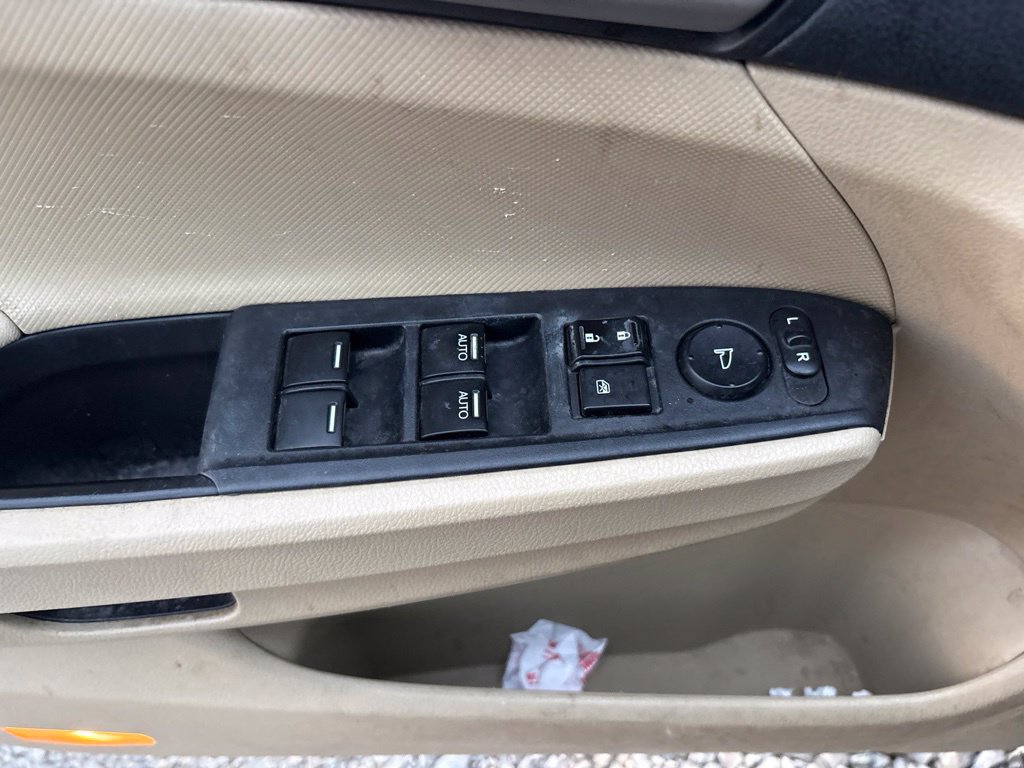 Used 2012 Honda Accord LX image 13