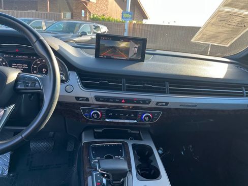 Used 2019 Audi Q7 2.0T Premium Plus w/ Premium Plus Package AWD/4WD image 18