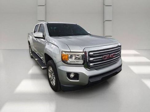 Used 2017 GMC Canyon SLE w/ SLE Convenience Package RWD image 2