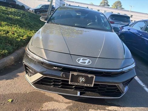 Certified 2025 Hyundai Elantra N Line FWD image 3