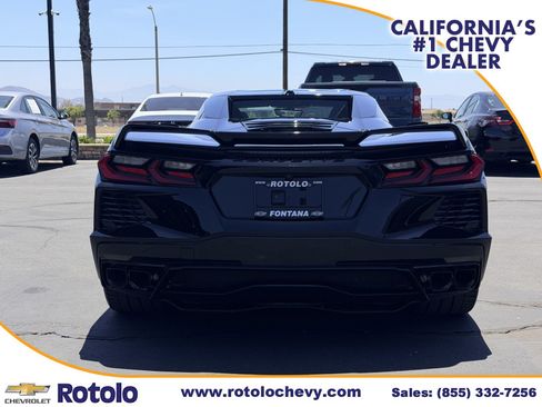 Used 2023 Chevrolet Corvette Stingray Preferred Conv w/ Z51 Performance Package RWD image 5