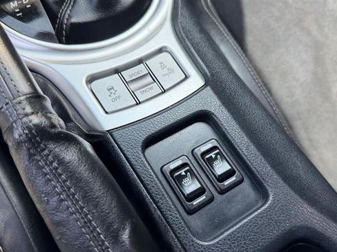 Used 2018 Toyota 86 RWD image 28
