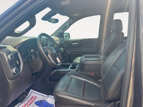 Used 2020 GMC Sierra 1500 Denali w/ Denali Ultimate Package AWD/4WD image 9