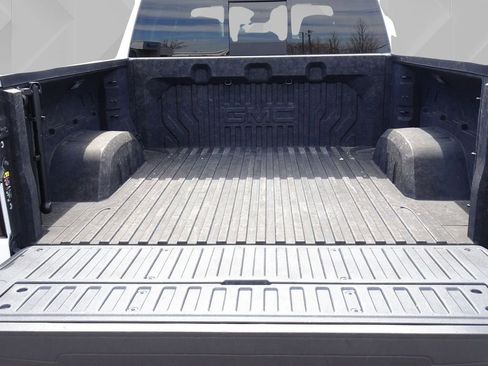 Used 2022 GMC Sierra 1500 Denali Ultimate image 8