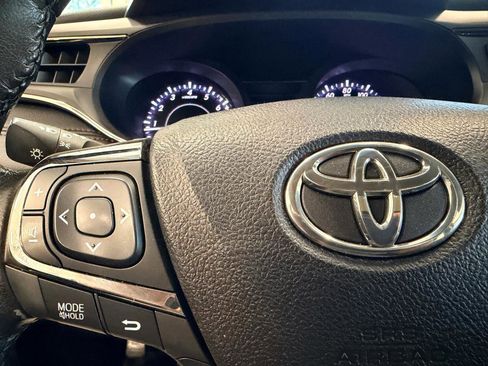 Used 2016 Toyota Avalon XLE Premium image 35