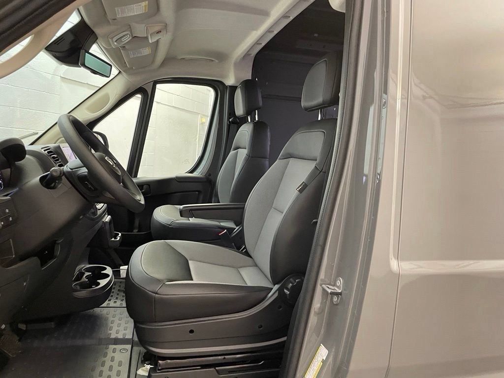 New 2026 RAM ProMaster 3500 w/ Safety Group FWD image 17