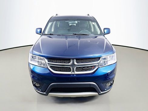 Used 2014 Dodge Journey Limited w/ Flexible Seating Group FWD image 2