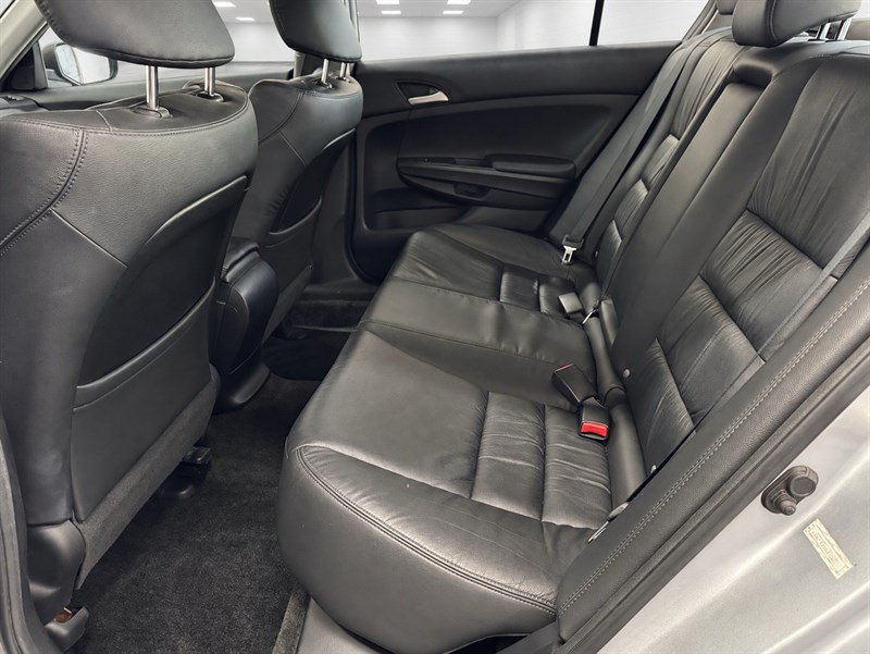 Used 2012 Honda Accord SE image 22