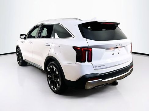 Used 2024 Kia Sorento SX image 8