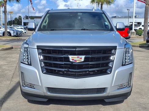 Used 2020 Cadillac Escalade Premium Luxury AWD/4WD image 2