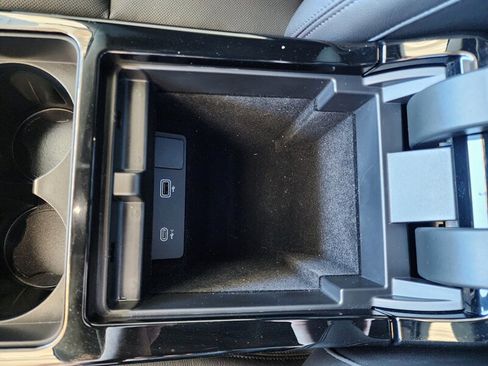 Used 2023 Land Rover Range Rover Evoque R-Dynamic S image 43