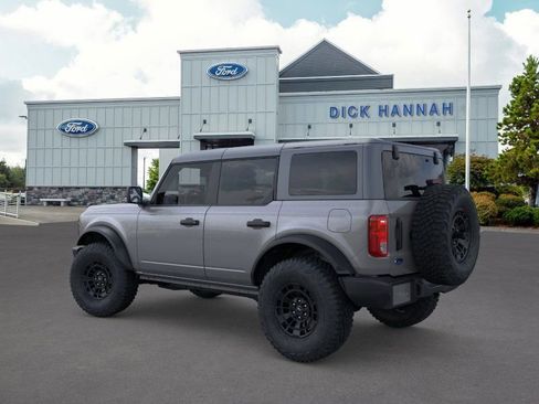New 2026 Ford Bronco 4-Door image 4