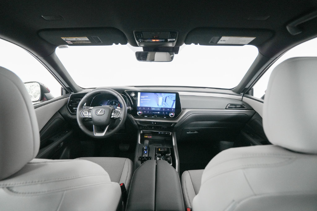 Certified 2026 Lexus TX 350 FWD w/ Convenience Package image 13