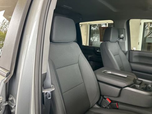 Used 2025 Chevrolet Silverado 3500 W/T image 23