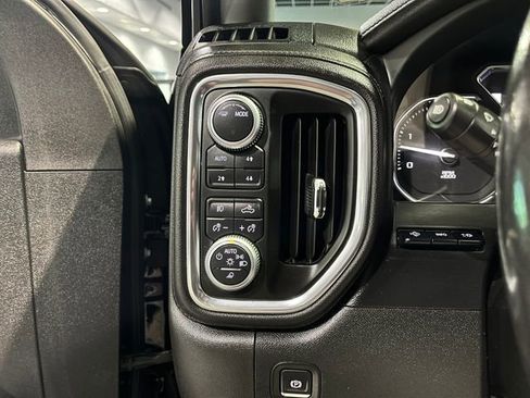 Used 2020 GMC Sierra 3500 Denali w/ Denali Ultimate Package AWD/4WD image 24