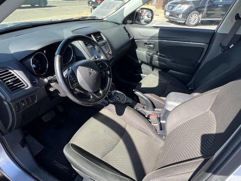 Used 2016 Mitsubishi Outlander Sport ES image 9