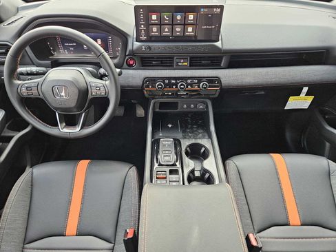 Certified 2026 Honda Passport TrailSport image 25