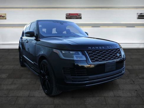 Used 2018 Land Rover Range Rover image 3