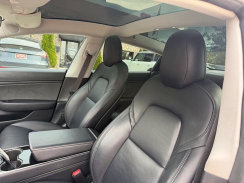 Used 2018 Tesla Model 3 Long Range AWD/4WD image 13