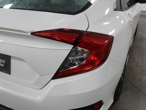 Used 2017 Honda Civic EX-L image 12