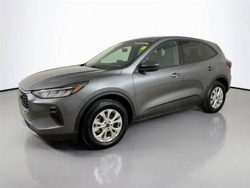 Used 2025 Ford Escape Active AWD/4WD image 8