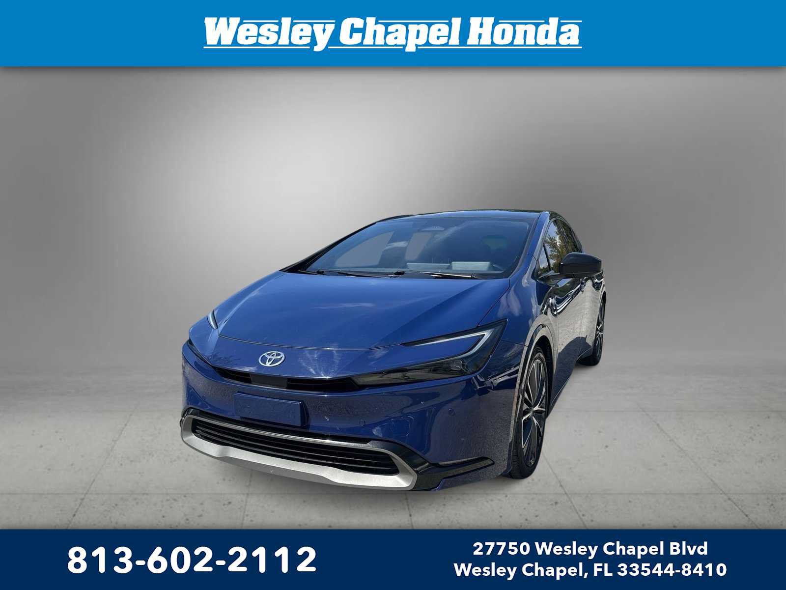 Used 2023 Toyota Prius Limited FWD image 1