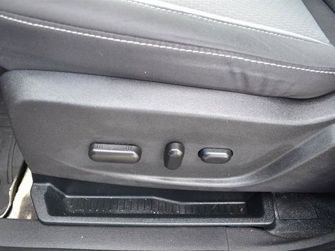 Used 2018 Ford Escape SE w/ SE Sync 3 Package image 11