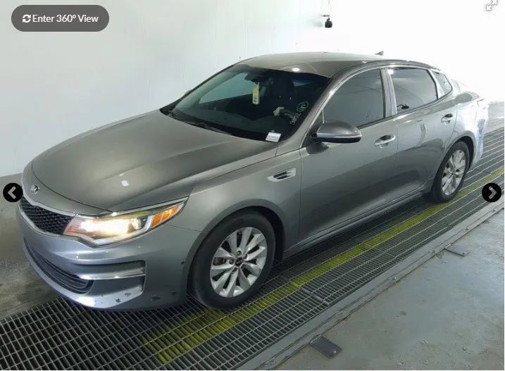 Used 2018 Kia Optima LX w/ 17" Alloy Wheels Package FWD image 1
