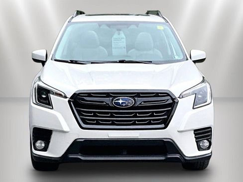 Certified 2022 Subaru Forester Premium AWD/4WD image 2