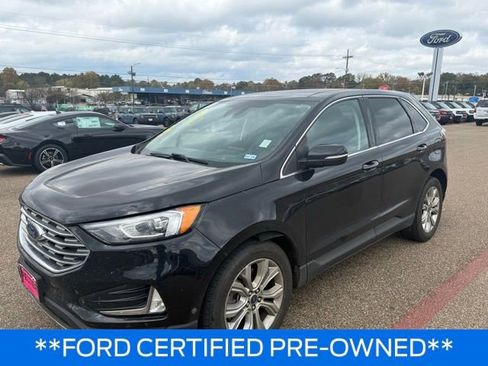 Certified 2021 Ford Edge Titanium image 3