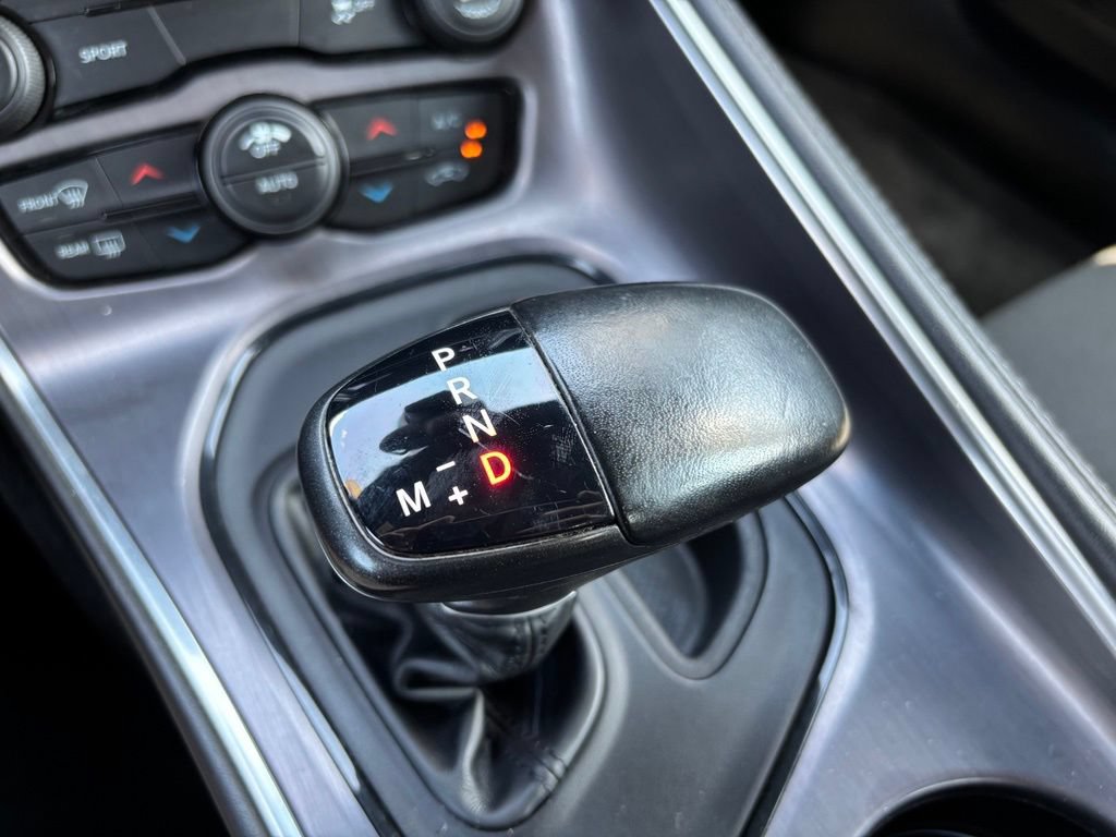Used 2018 Dodge Challenger SXT RWD image 30
