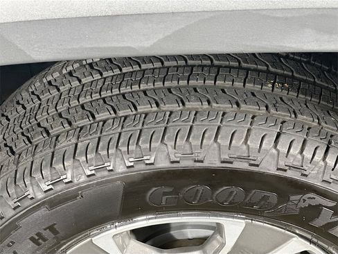 Used 2019 Chevrolet Colorado Z71 image 30