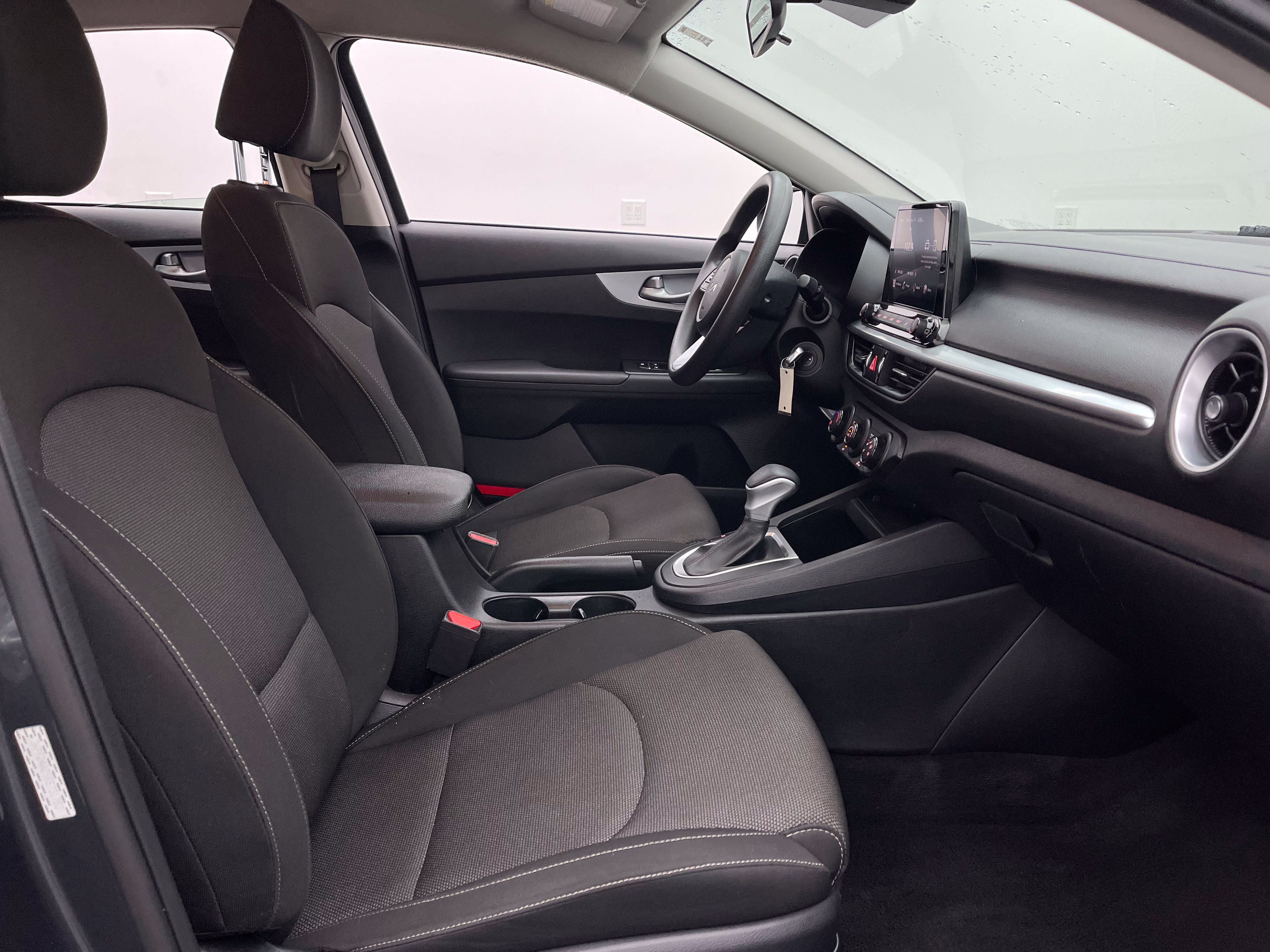 Used 2024 Kia Forte LXS FWD image 30
